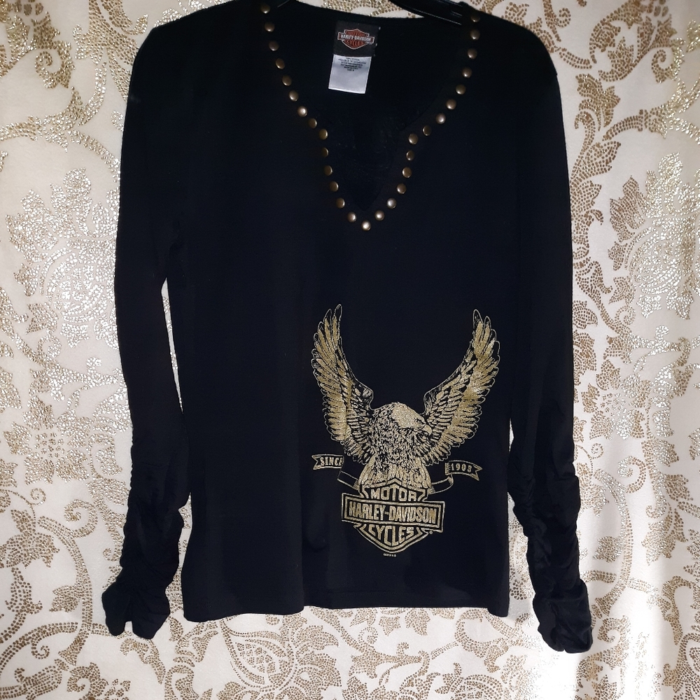 Harley-davidson studded split v neck shirt